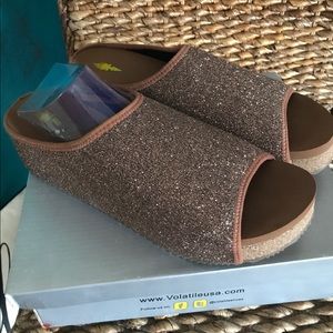 Bronze color Volatile wedges. Size 10.
